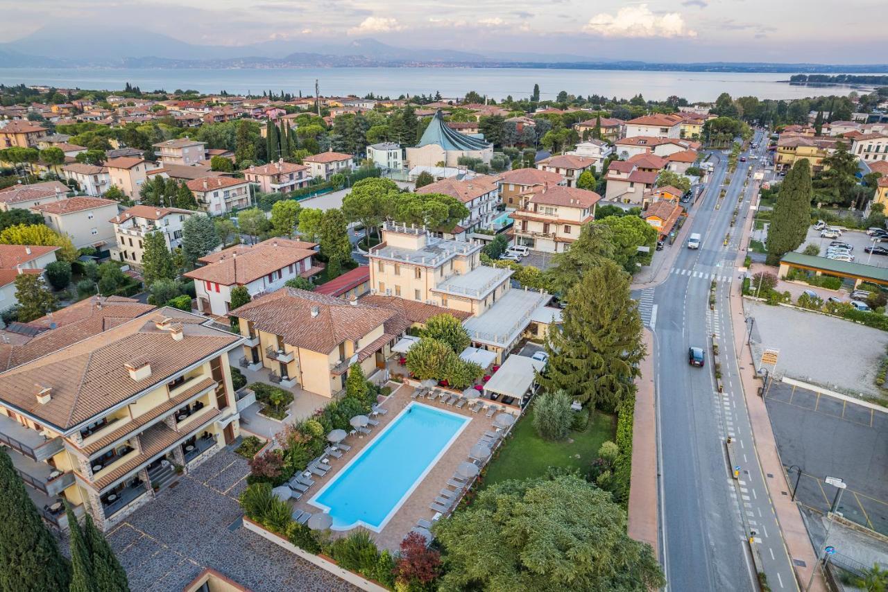 Hotel Gardenia Sirmione Kültér fotó